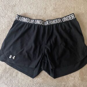 Under armor shorts size M